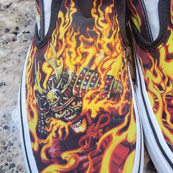 Vans Samurai Rising Slip-on Skater Shoe with Flames. Size 9.5. - Picture 13 of 15